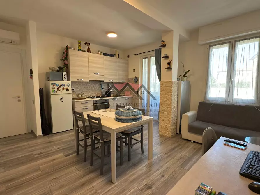 Immagine 8 di Appartamento in vendita  a Pomarance