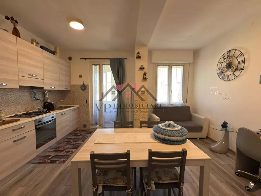 Immagine 7 di Appartamento in vendita  a Pomarance