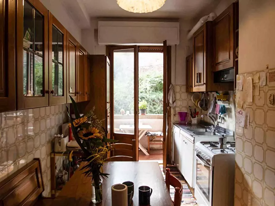 Immagine 3 di Appartamento in vendita  a Siena