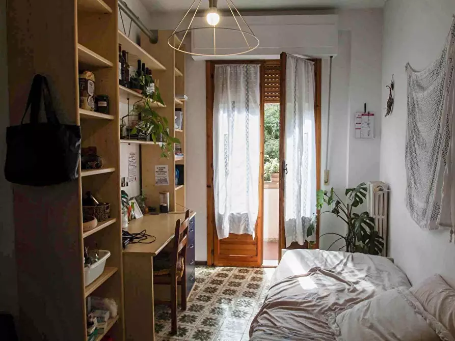 Immagine 14 di Appartamento in vendita  a Siena