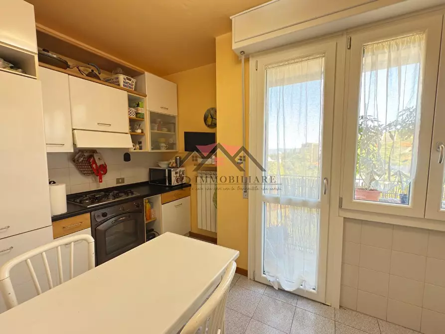 Immagine 9 di Appartamento in vendita  a Pomarance