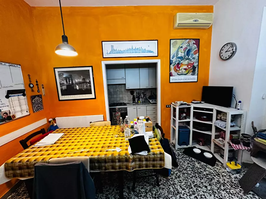 Immagine 5 di Villa in vendita  a Pisa