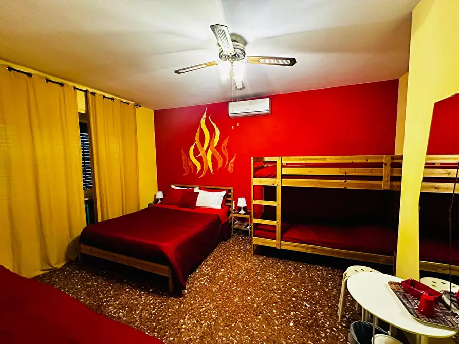 Immagine 19 di Villa in vendita  a Pisa