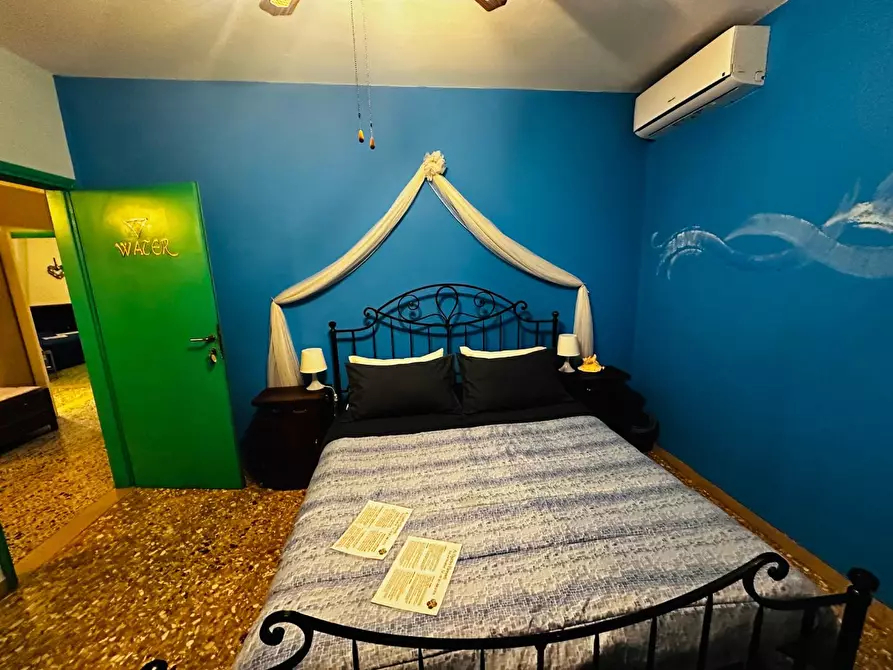 Immagine 20 di Villa in vendita  a Pisa