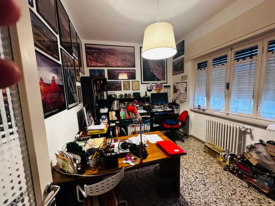 Immagine 10 di Villa in vendita  a Pisa