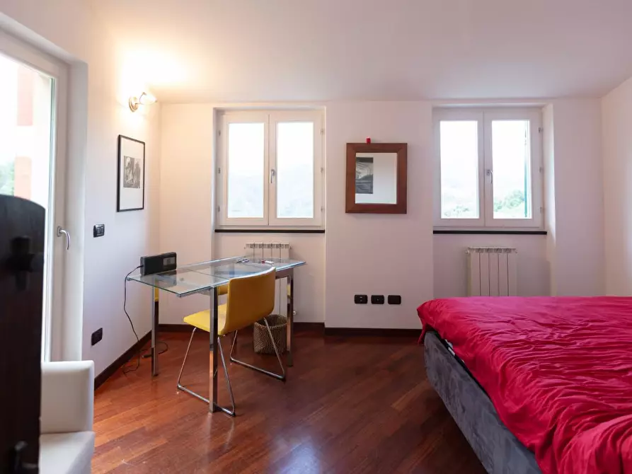 Immagine 18 di Casa semindipendente in vendita  a Ne