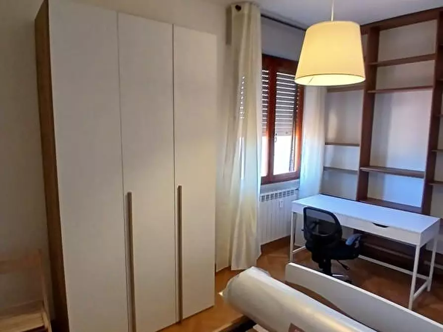 Immagine 4 di Appartamento in affitto  a Pisa