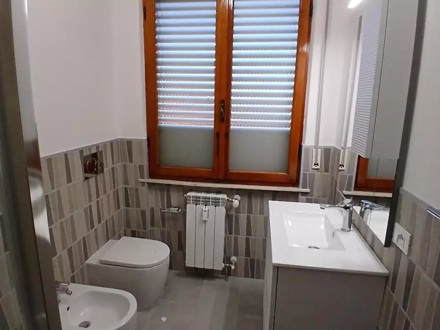 Immagine 16 di Appartamento in affitto  a Pisa