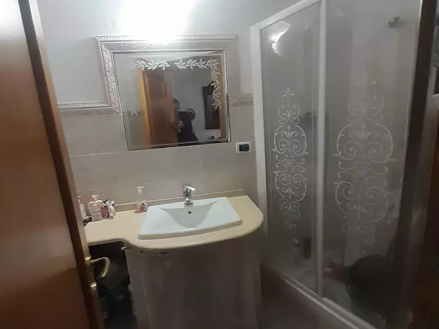 Immagine 17 di Appartamento in vendita  a Livorno