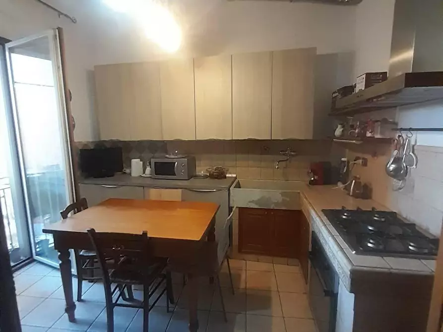 Immagine 7 di Appartamento in vendita  a Livorno