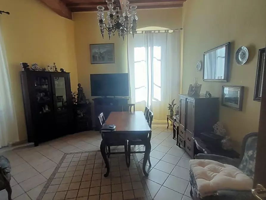 Immagine 2 di Appartamento in vendita  a Livorno