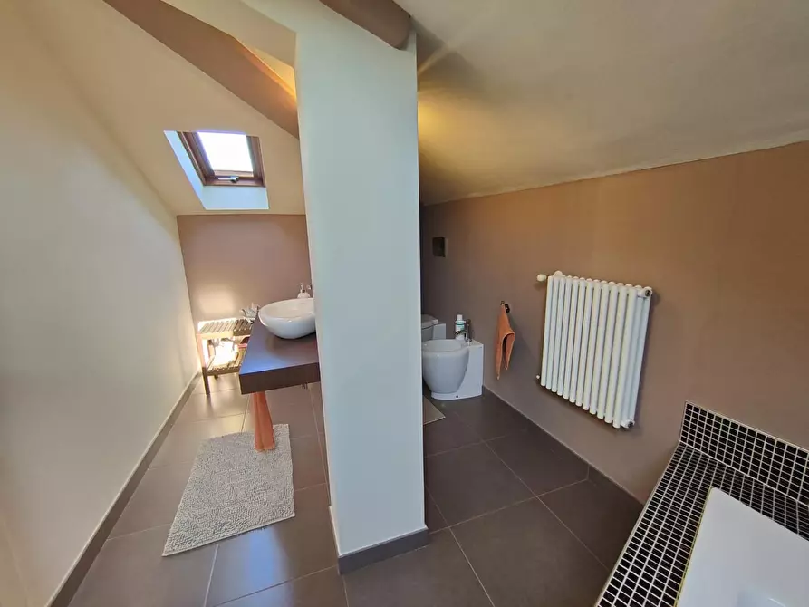 Immagine 29 di Casa semindipendente in vendita  a Viareggio