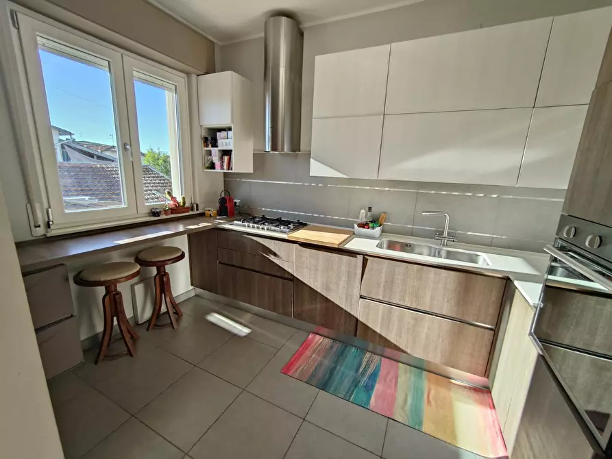 Immagine 7 di Casa semindipendente in vendita  a Viareggio