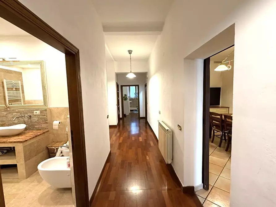 Immagine 16 di Appartamento in vendita  a Certaldo