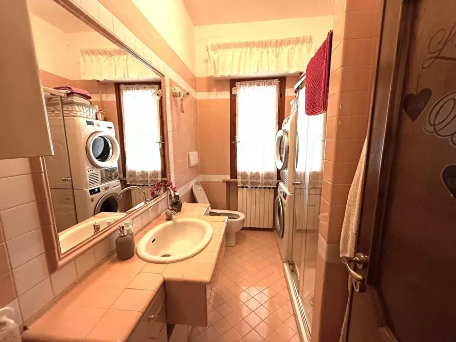 Immagine 17 di Appartamento in vendita  a Certaldo