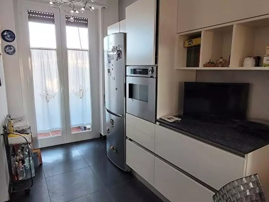 Immagine 16 di Appartamento in vendita  a Carrara