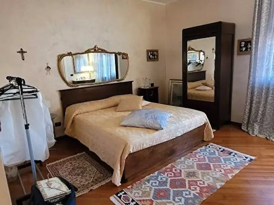 Immagine 25 di Appartamento in vendita  a Carrara