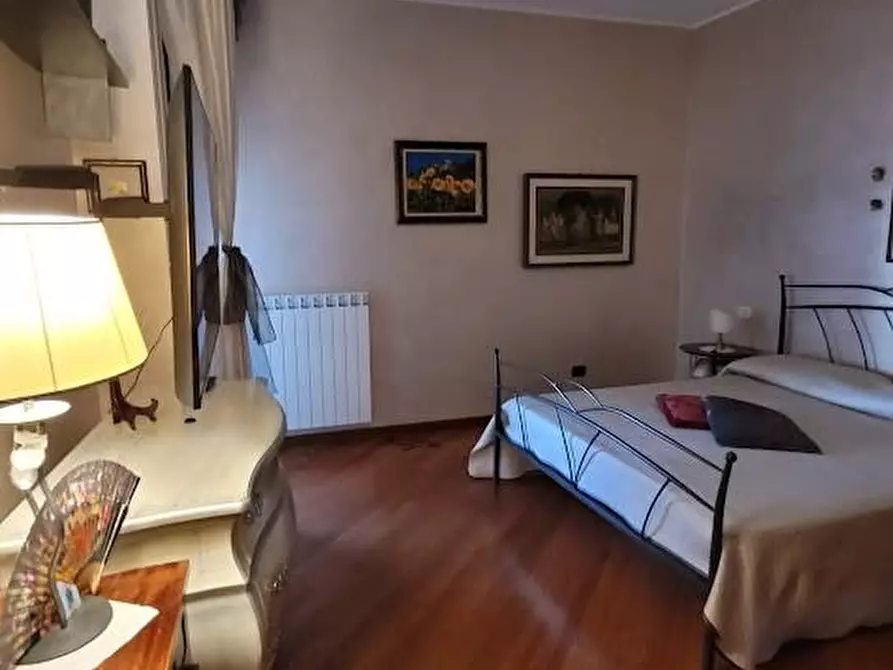 Immagine 23 di Appartamento in vendita  a Carrara