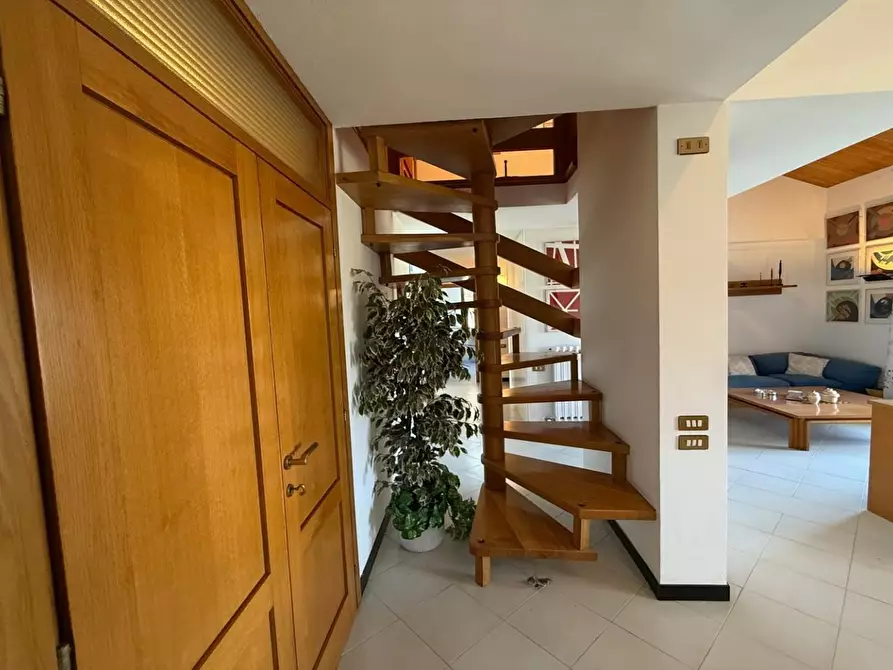 Immagine 17 di Appartamento in vendita  a Certaldo