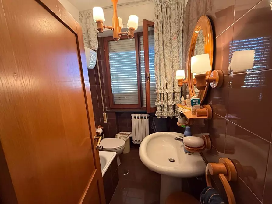 Immagine 11 di Appartamento in vendita  a Certaldo