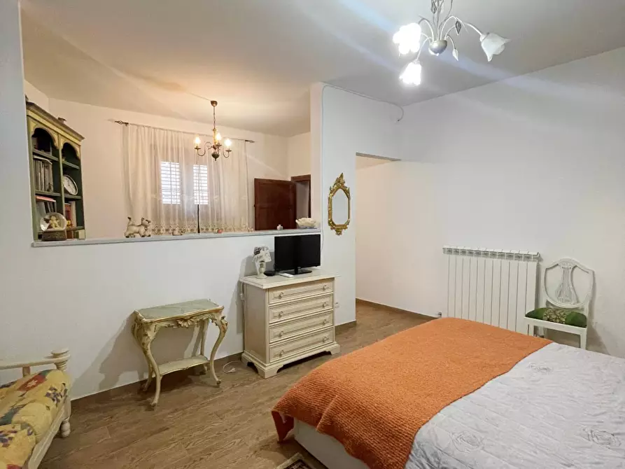 Immagine 18 di Casa indipendente in vendita  a Vicopisano