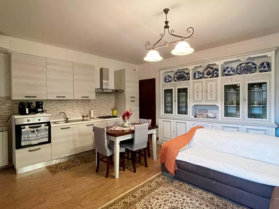 Immagine 2 di Casa indipendente in vendita  a Vicopisano