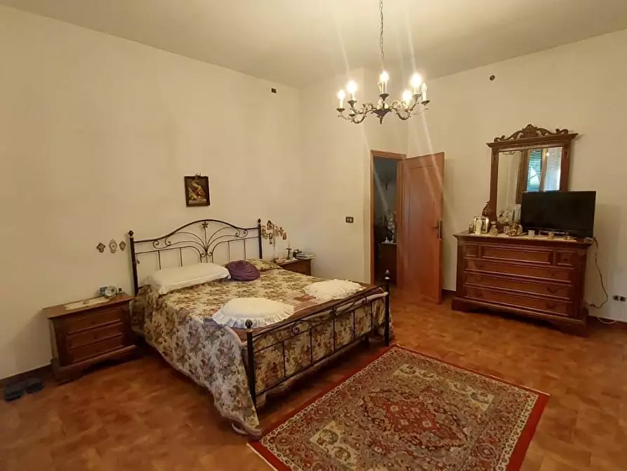 Immagine 9 di Casa indipendente in vendita  a Buti
