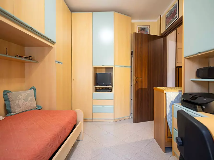 Immagine 17 di Appartamento in vendita  a Cascina