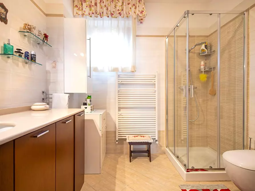 Immagine 22 di Appartamento in vendita  a Cascina