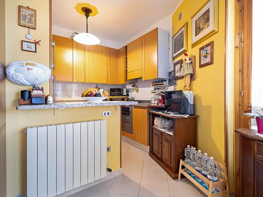 Immagine 4 di Appartamento in vendita  a Cascina