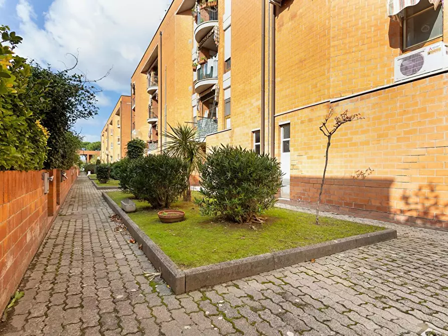 Immagine 25 di Appartamento in vendita  a Cascina