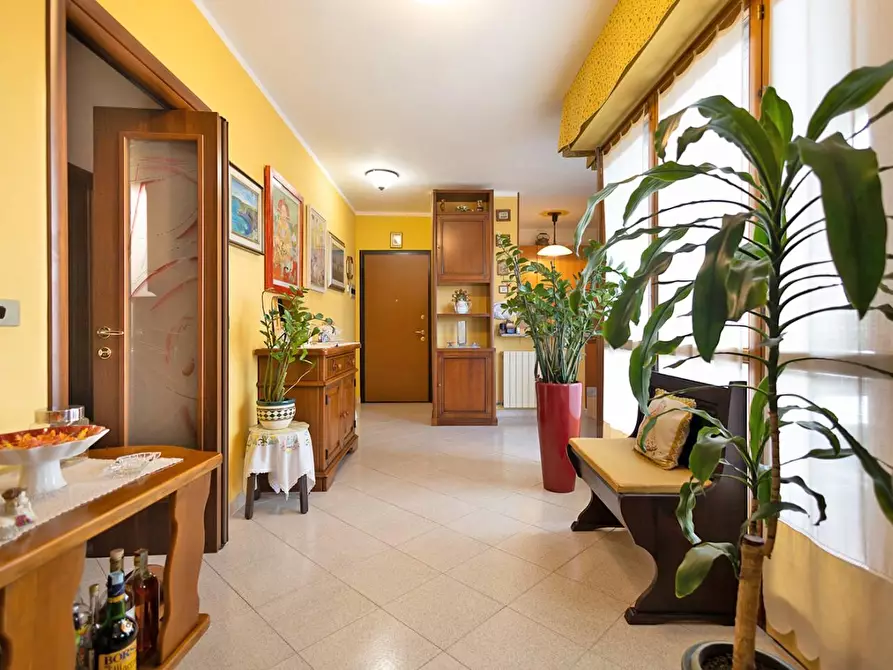 Immagine 13 di Appartamento in vendita  a Cascina