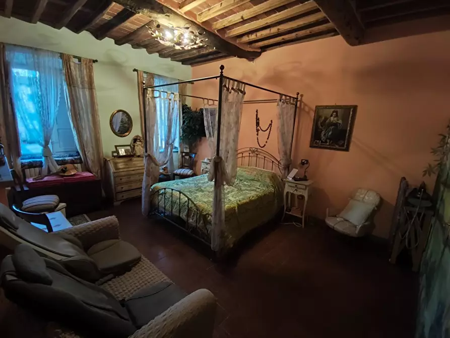 Immagine 26 di Terratetto in vendita  a Lucca