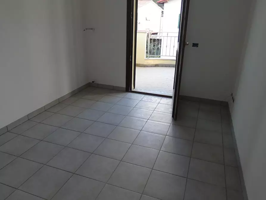 Immagine 7 di Appartamento in vendita  a Rosignano Marittimo