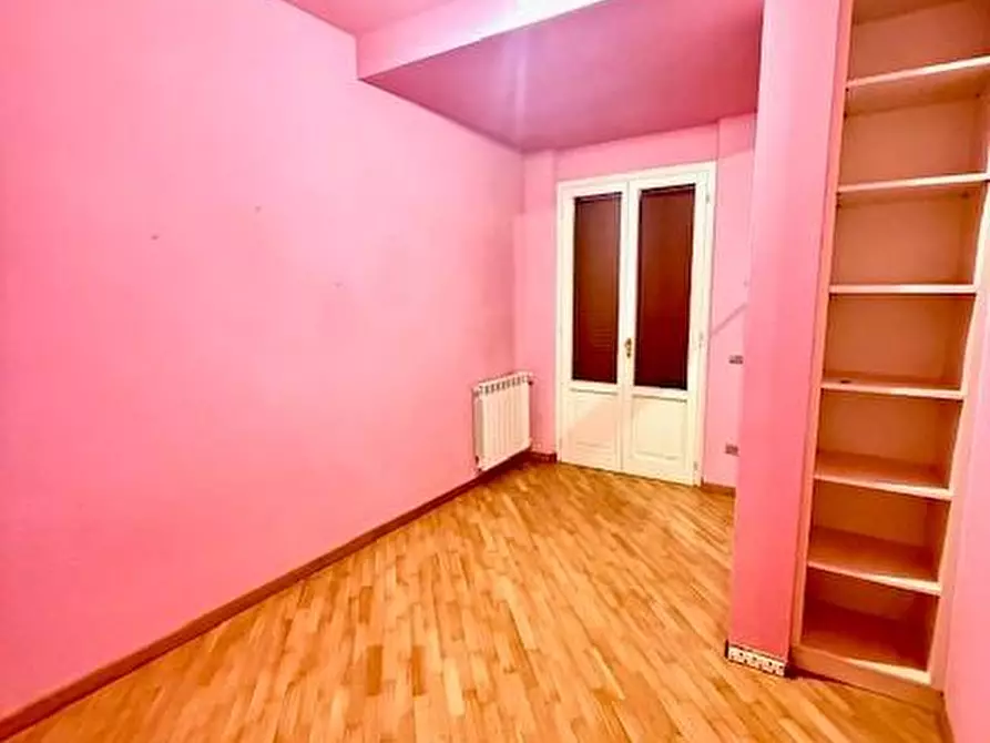 Immagine 8 di Appartamento in vendita  a Viareggio