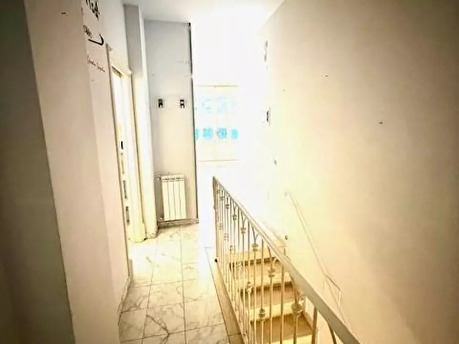 Immagine 6 di Appartamento in vendita  a Viareggio