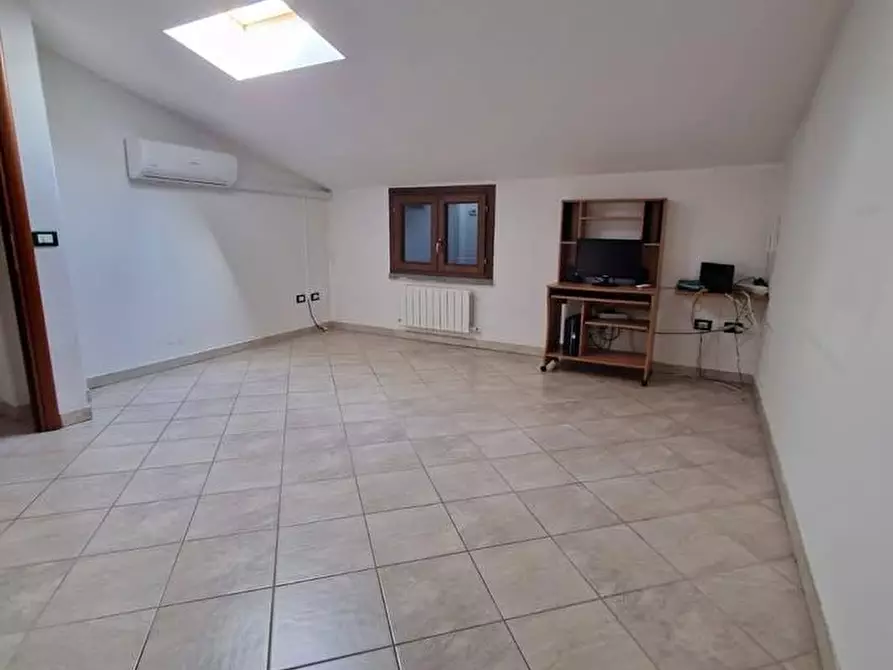 Immagine 4 di Villetta a schiera in vendita  a Cecina