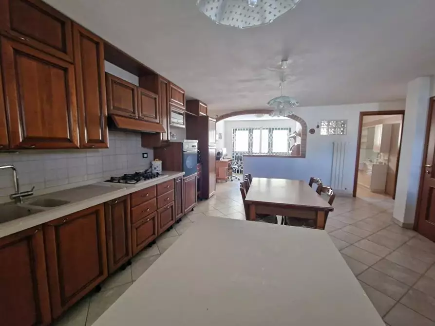 Immagine 1 di Villetta a schiera in vendita  a Cecina