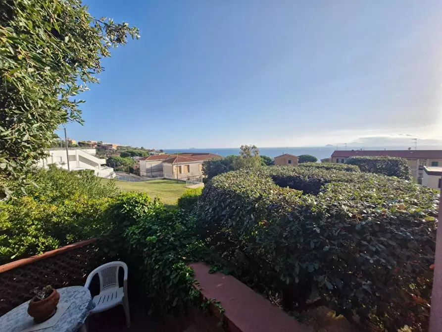 Immagine 2 di Appartamento in vendita  a Piombino