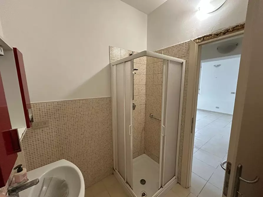 Immagine 15 di Appartamento in vendita  a Siena