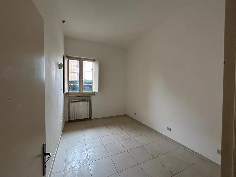 Immagine 18 di Appartamento in vendita  a Siena