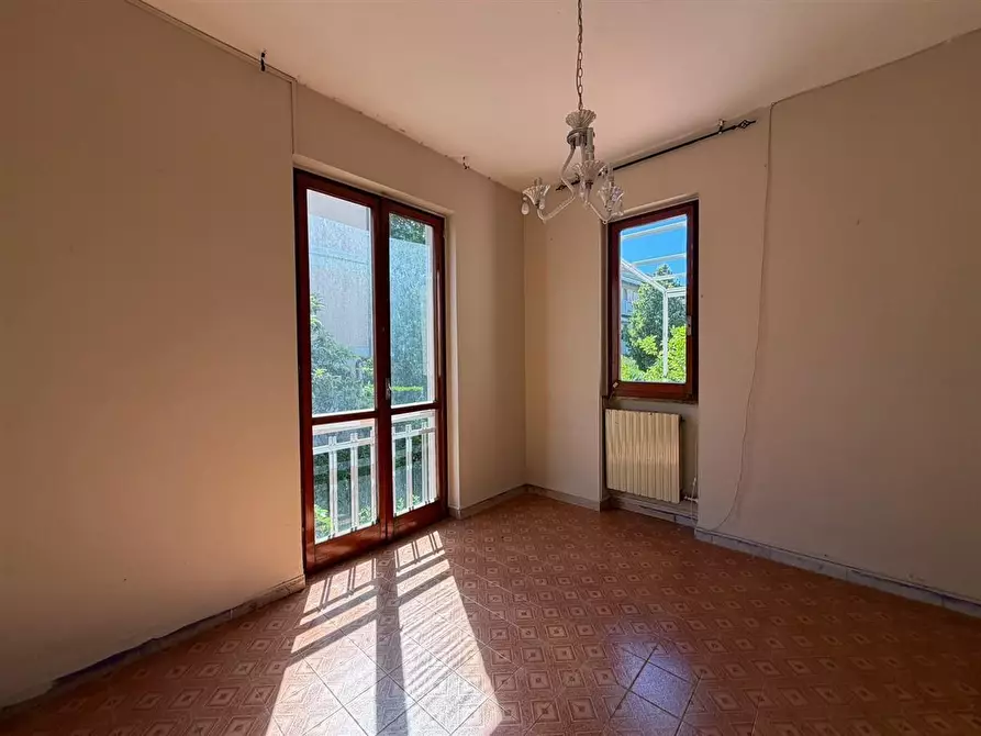 Immagine 43 di Appartamento in vendita  a Massa