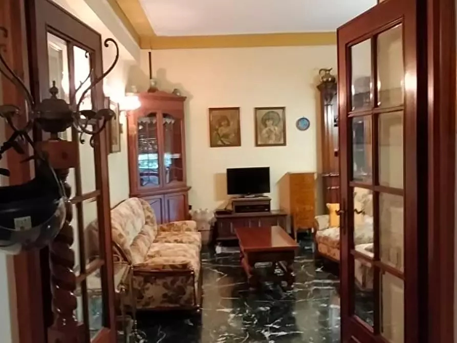 Immagine 5 di Appartamento in vendita  a Carrara