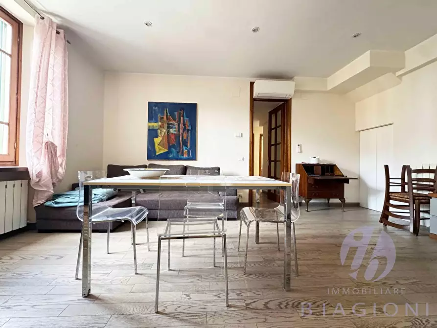 Immagine 5 di Appartamento in vendita  a Pietrasanta