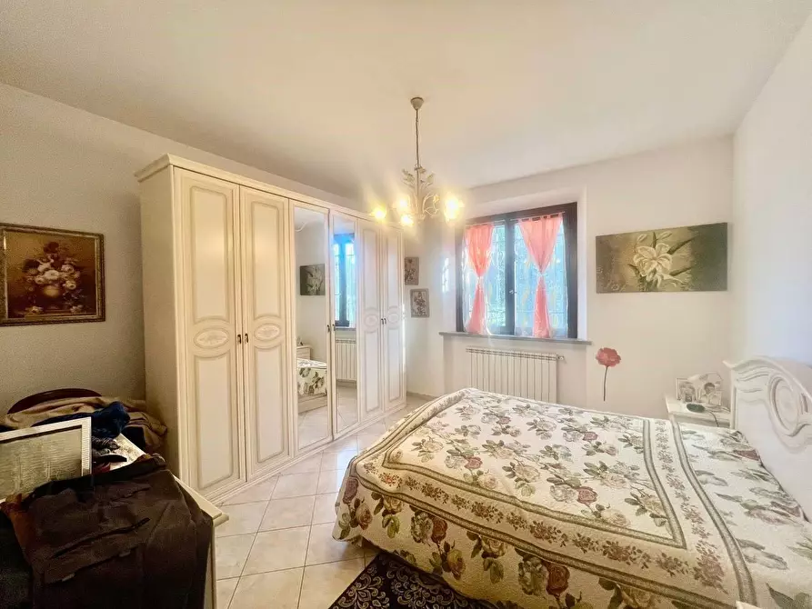 Immagine 14 di Villa in vendita  a San Giuliano Terme