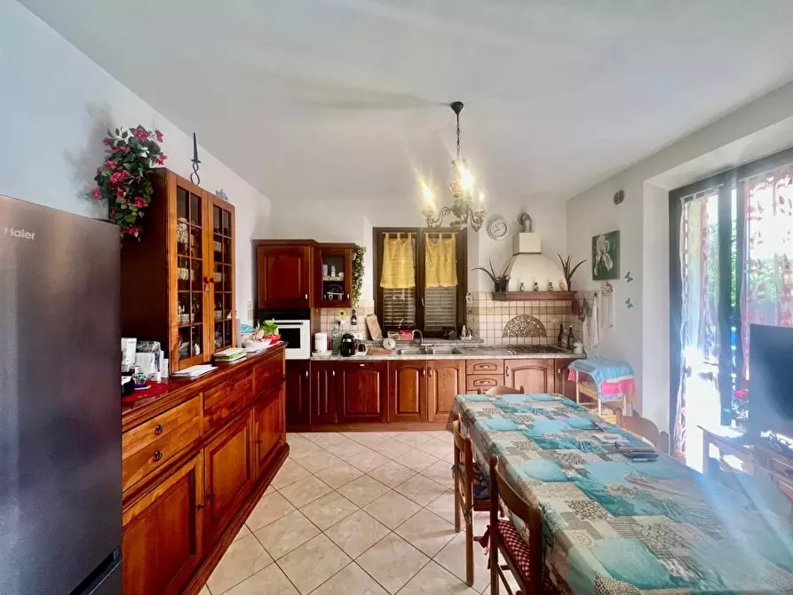 Immagine 7 di Villa in vendita  a San Giuliano Terme