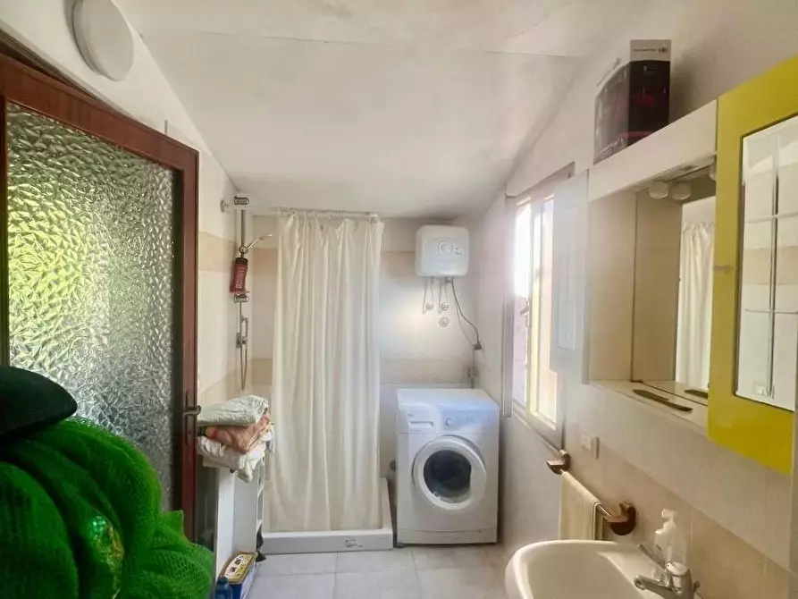 Immagine 29 di Villa in vendita  a San Giuliano Terme