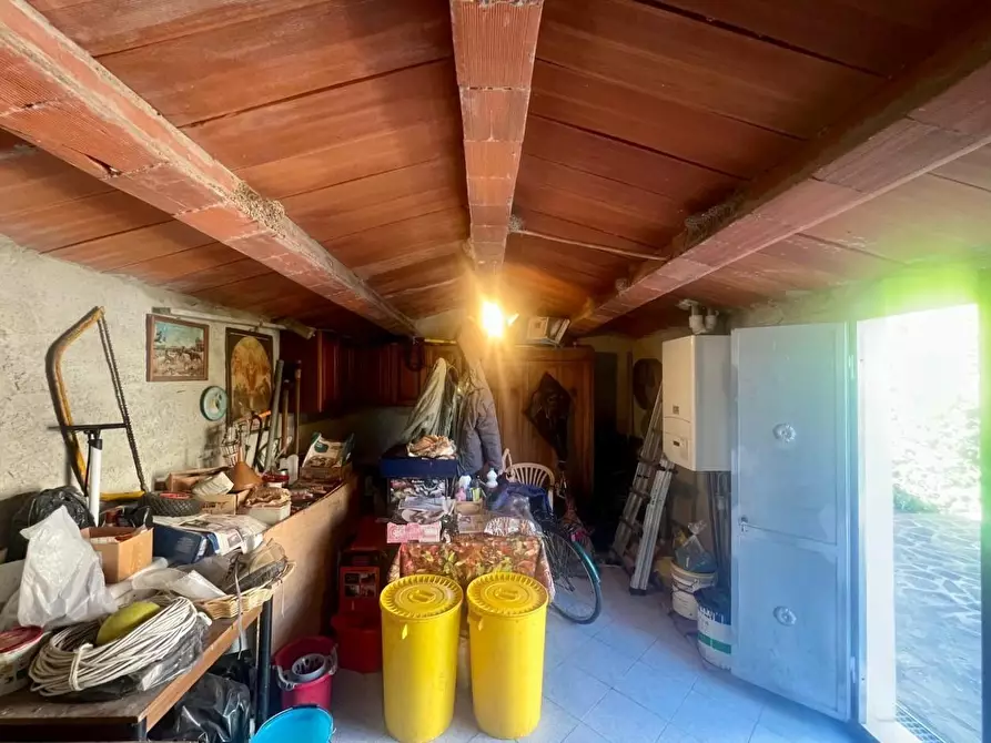 Immagine 28 di Villa in vendita  a San Giuliano Terme