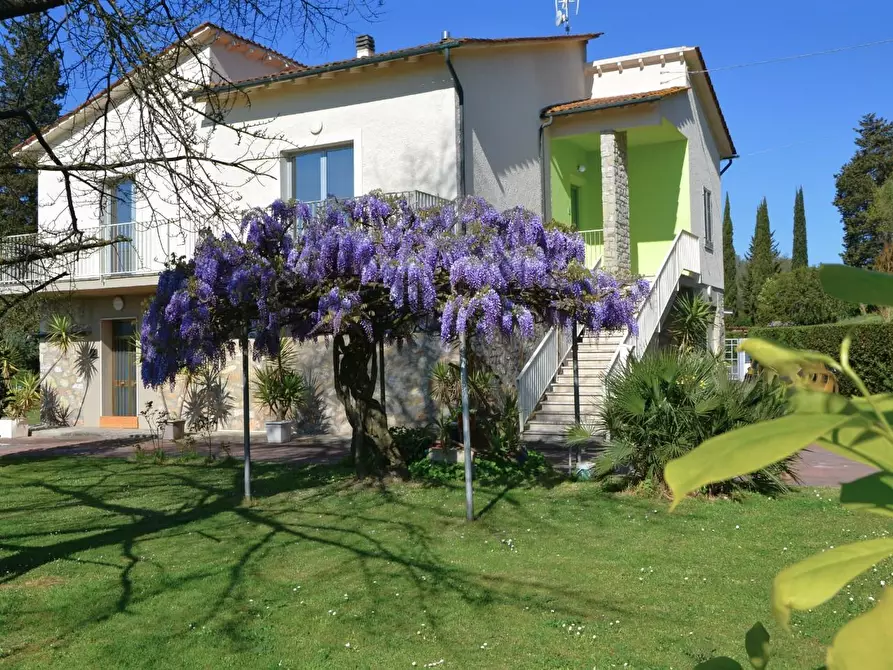 Immagine 1 di Casa indipendente in vendita  a Santa Maria A Monte
