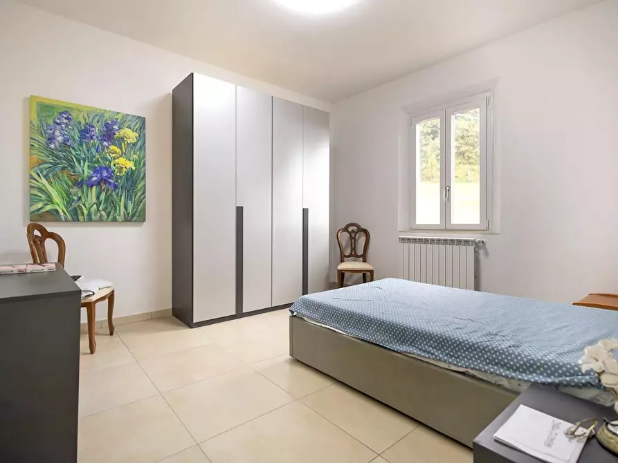 Immagine 15 di Casa indipendente in vendita  a Santa Maria A Monte